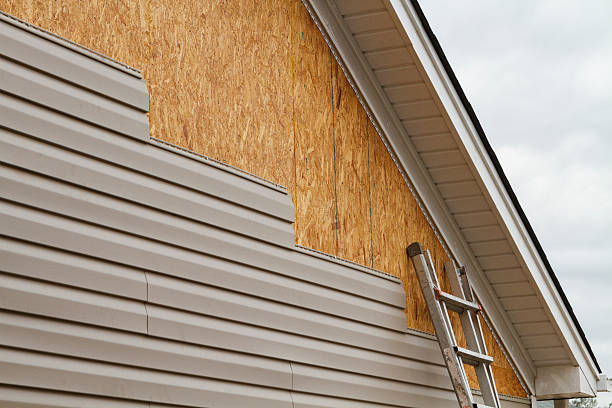 24/7 Emergency Vinyl Siding experts in Simpson, NC